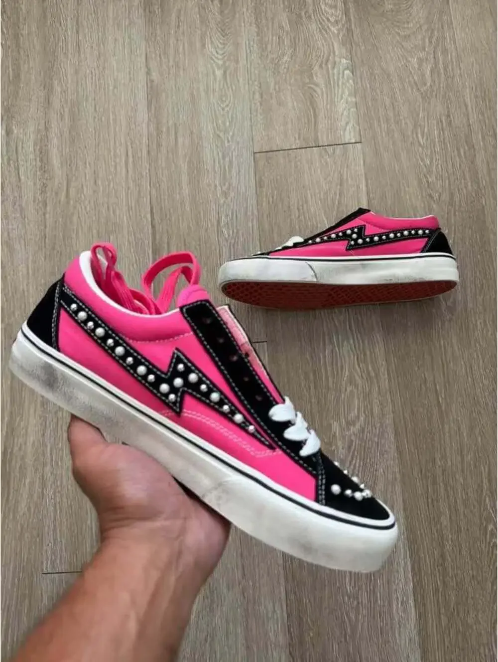 Vans Premium Old Skool 36 shoes in Fuchsia Red,  #skateboarding #customsneakers